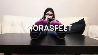 Kiora's Smelly Foot Worship (After-Work Stinky Soles)