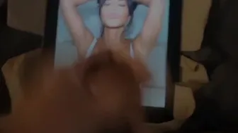 Kim Kardashian Cum Tribute