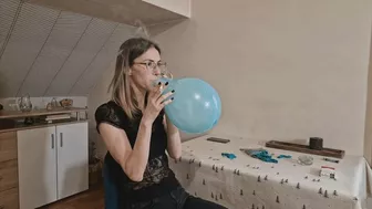 Smoky Balloons