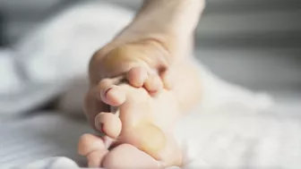 Callused Feet Relax In Bed (1080P)