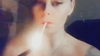 Smoking Clips, Big Tits And Red Lips