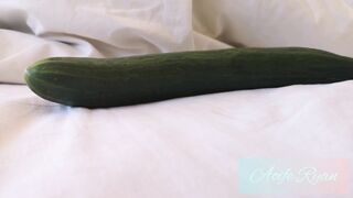 Aoife Ryan Plays With Cucumber. Massive Pussy Farts