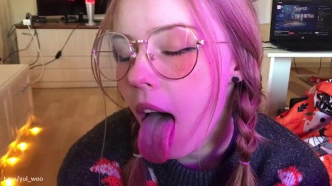 Watch Yuiwoo's Long Tongue Take A Cum Tribute In Hd Porn