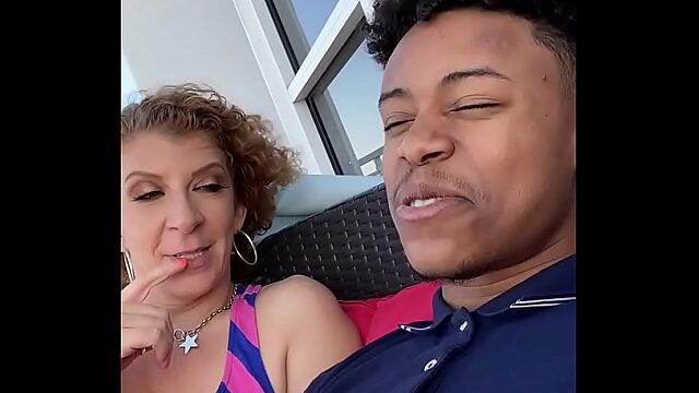 Sexy Sara Jay And Lil D Get High And Dirty Talk About Porn